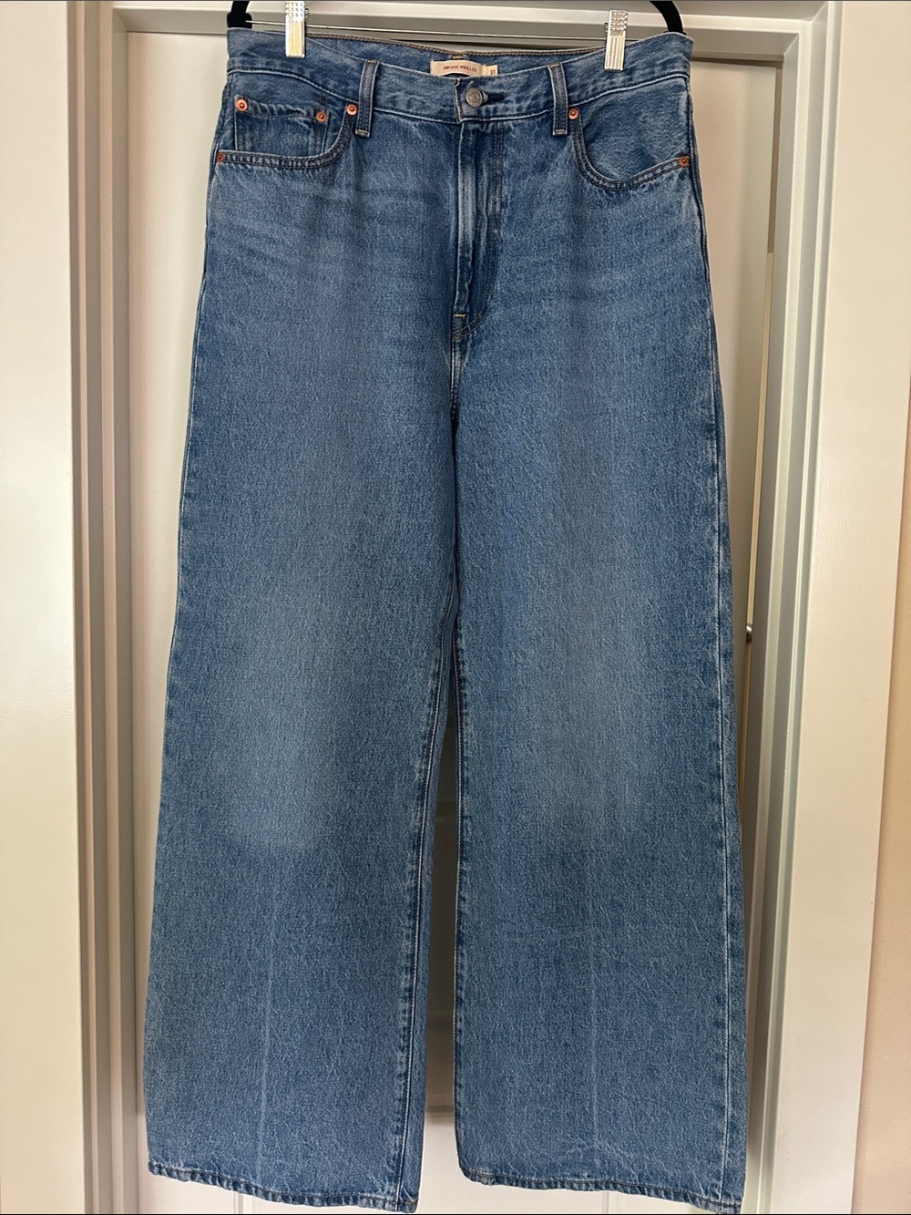 Levi’s Ribcage Wide Leg Jean